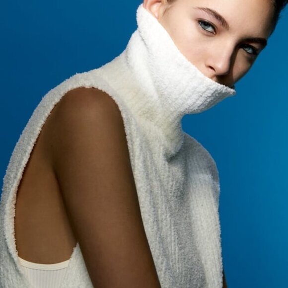 Zara Women's Chunky Knit Chenille Turtleneck Vest Cream - Picture 1 of 6